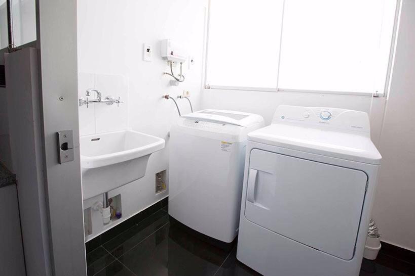 Miraflores Apartment Lima Bagian luar foto